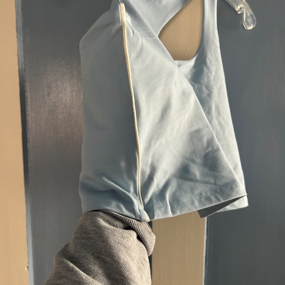 SET Active Cropped Tank - Picture 6 of 6